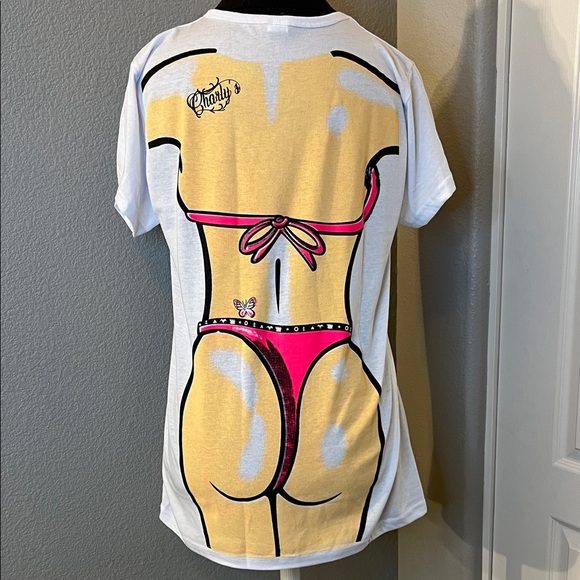 Graphic Short Sleeve Tee - White and Pink - Picture 3 of 6